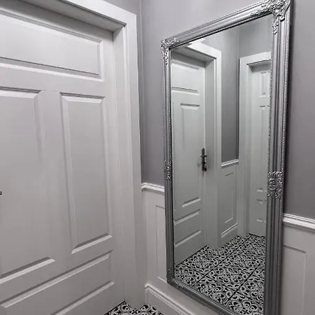 アパート Luksusowy Zakatek ヴロツワフ